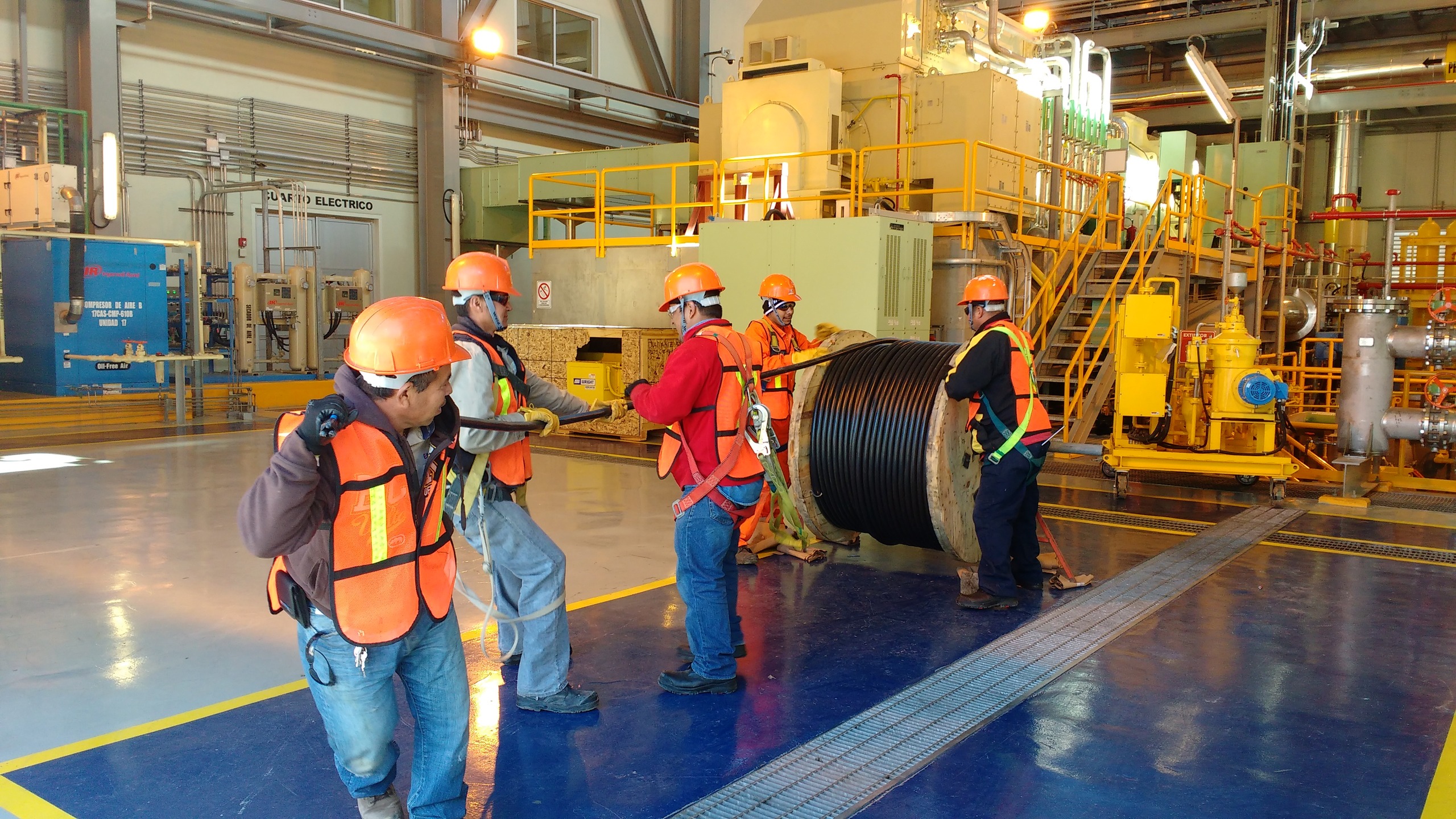 Personal de EWP en Los Azufres III